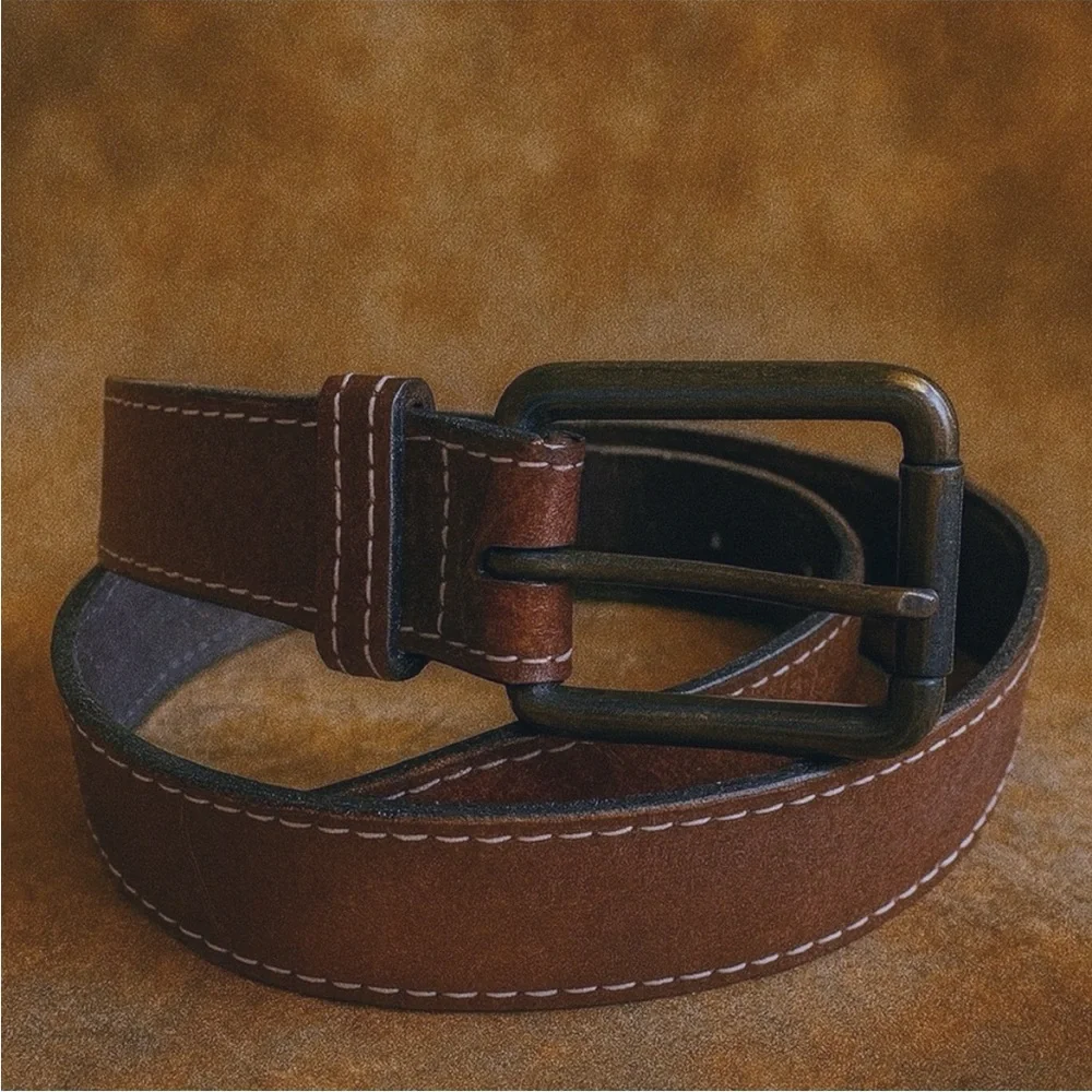 Men’s Banana Republic Brown Worn Broken-In Leather Bronze Buckle Belt